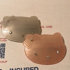 2 Hellokitty hair pin